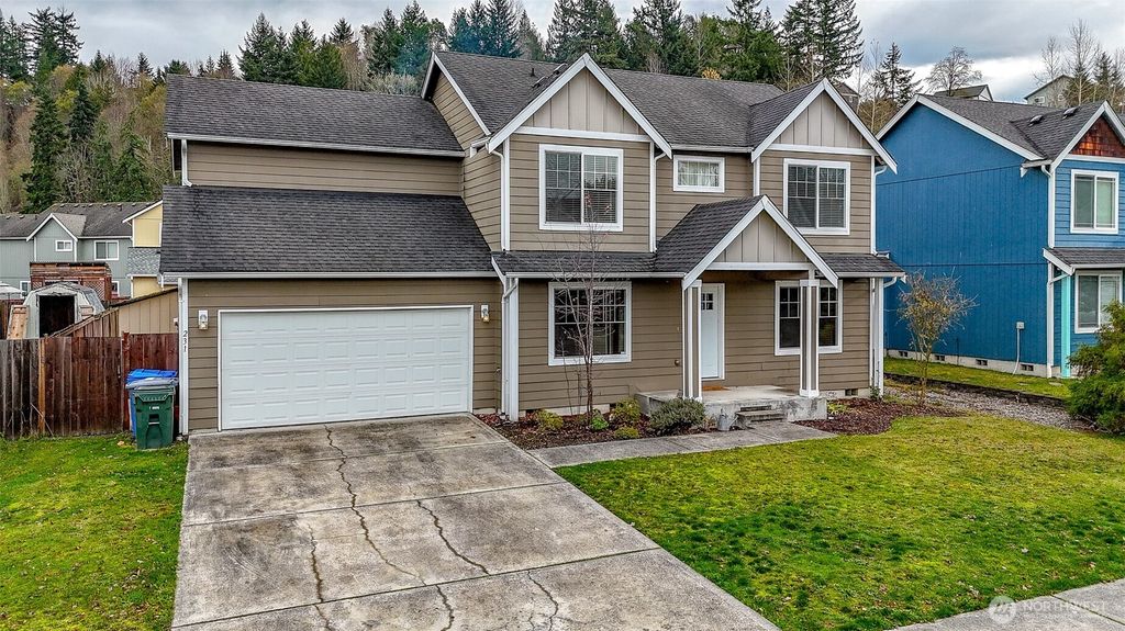 Photo of 231 Easton Avenue W, Eatonville, WA 98328 (MLS # 2458088)