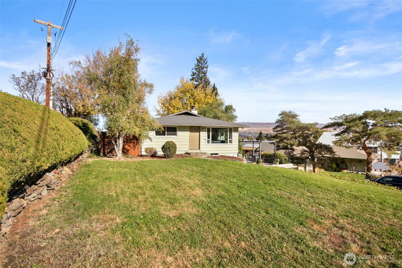 1216 Crawford Avenue