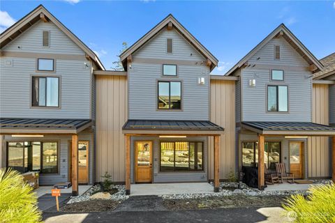 Photo of 105 Riverbend Loop, Cle Elum, WA 98922 (MLS # 2396694)