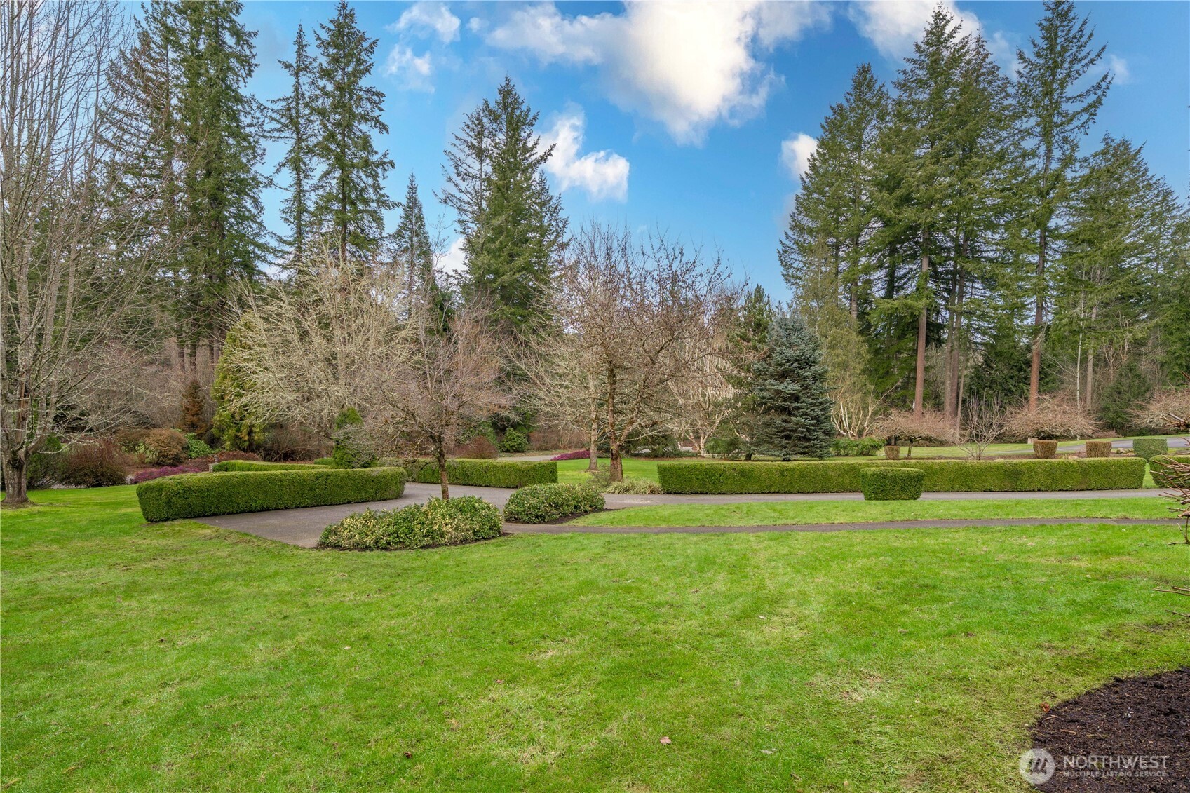 Maple Valley, Washington 98038, United States, 3 Bedrooms Bedrooms, ,3 BathroomsBathrooms,Residential,Pending,78521