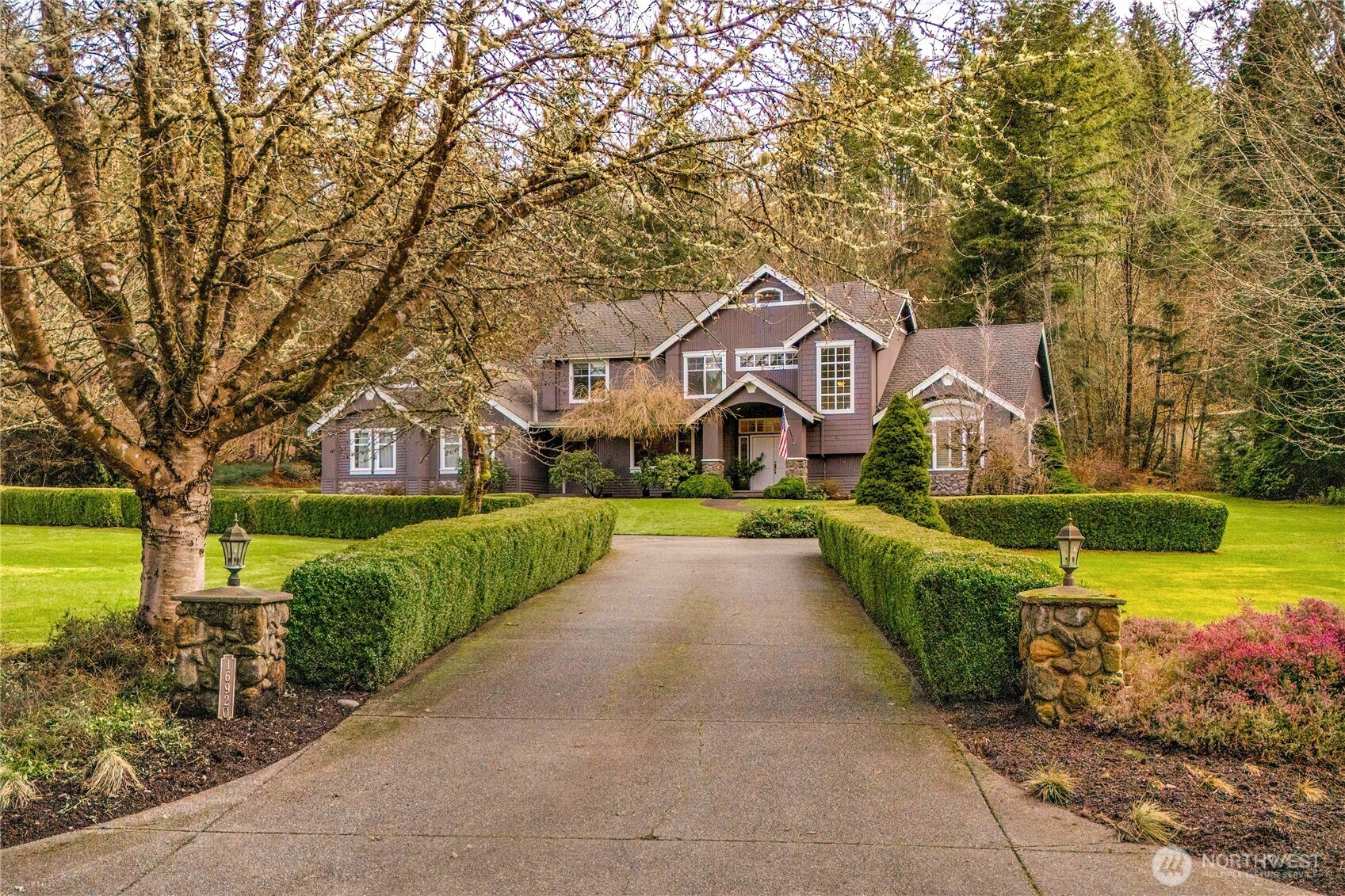 Maple Valley, Washington 98038, United States, 3 Bedrooms Bedrooms, ,3 BathroomsBathrooms,Residential,Pending,78521
