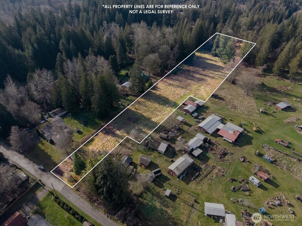 Photo of 11212 87th Avenue NE, Marysville, WA 98271 (MLS # 2519325)