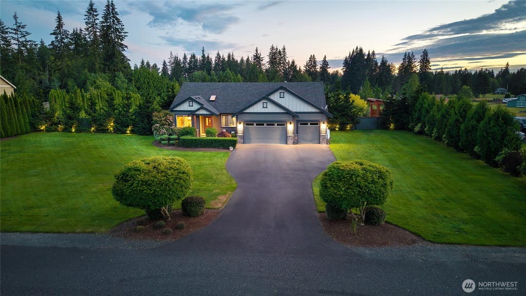 Photo of 10920 233rd Street NE, Arlington, WA 98223 (MLS # 2552505)