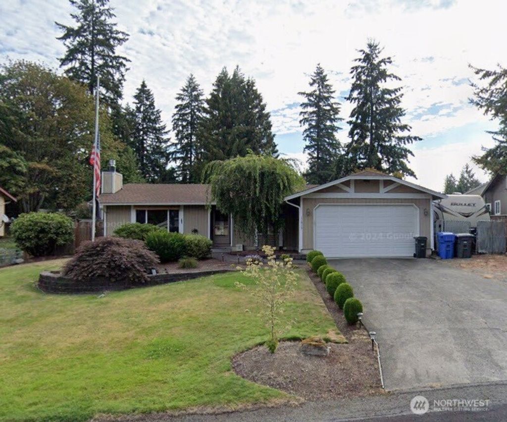 Photo of 11913 130th Avenue Ct E, Puyallup, WA 98374 (MLS # 2526258)