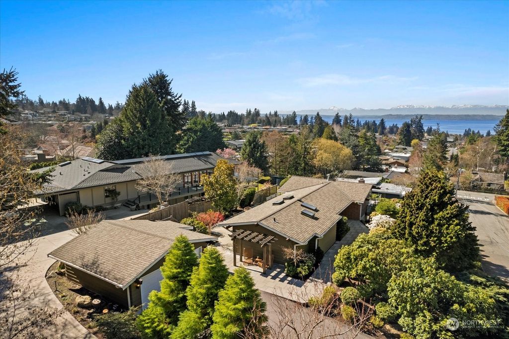 Photo of 1130 Sierra Place, Edmonds, WA 98020 (MLS # 2211734)