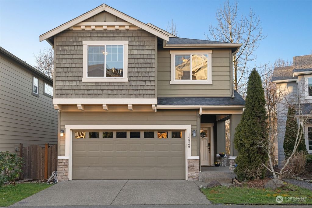 Photo of 14520 17th Avenue W, Lynnwood, WA 98087 (MLS # 2327596)