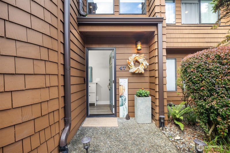 11500 NE 128th Street Dr 47