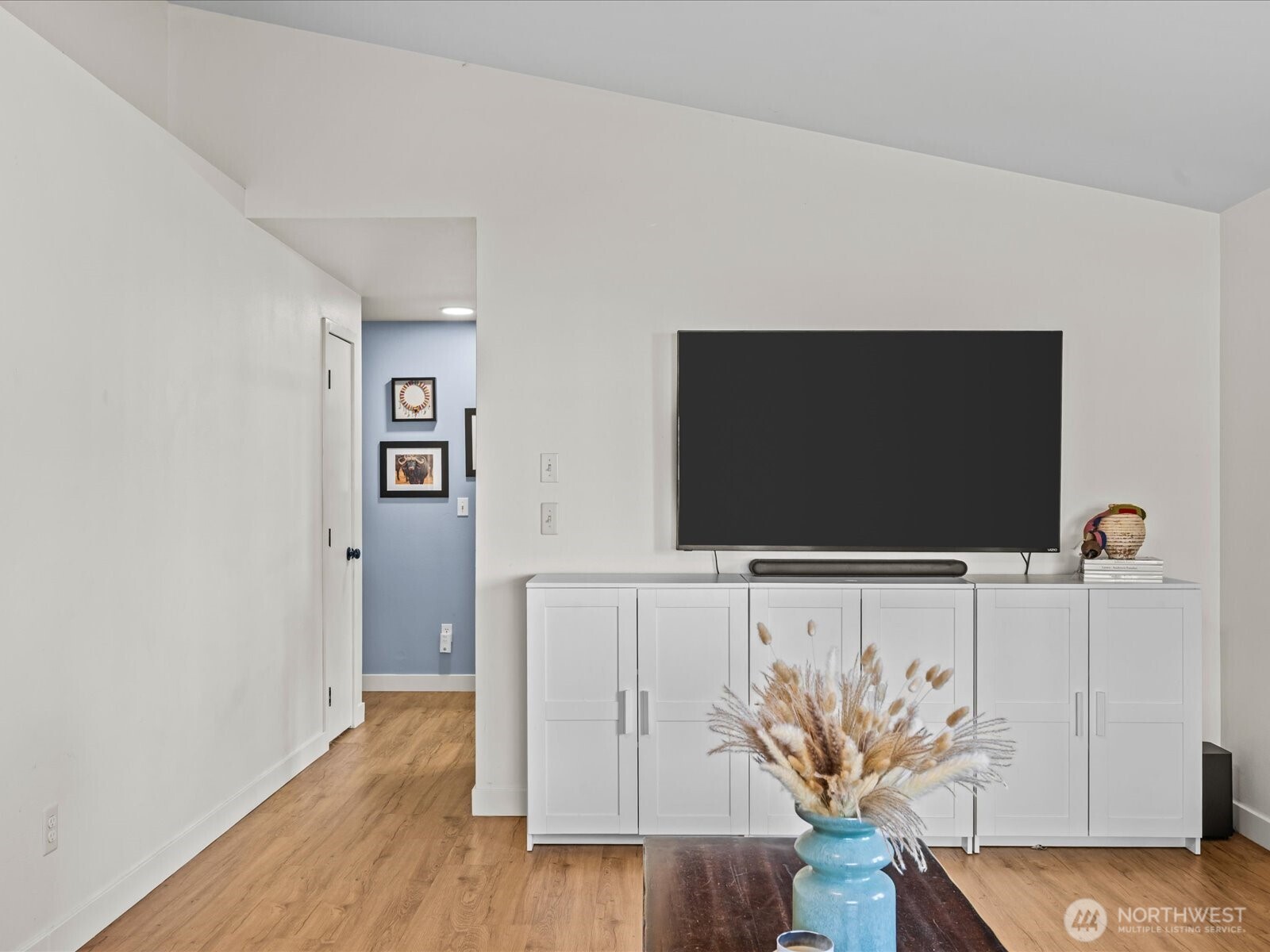 5618 103rd Street NE