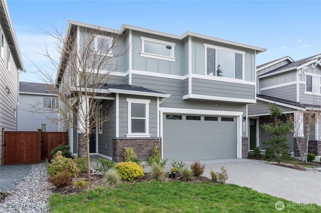 Photo of 10829 SE 43rd Avenue, Everett, WA 98208 (MLS # 2582227)