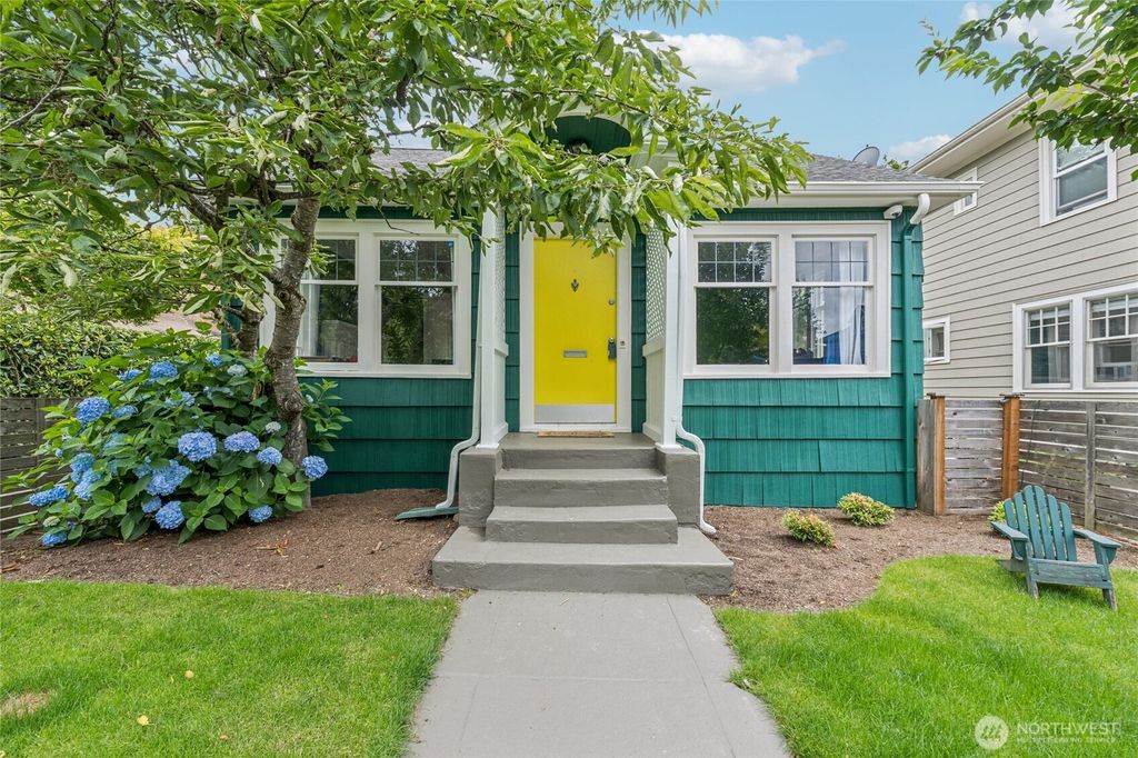 Photo of 2726 34th Avenue S, Seattle, WA 98144 (MLS # 2400420)