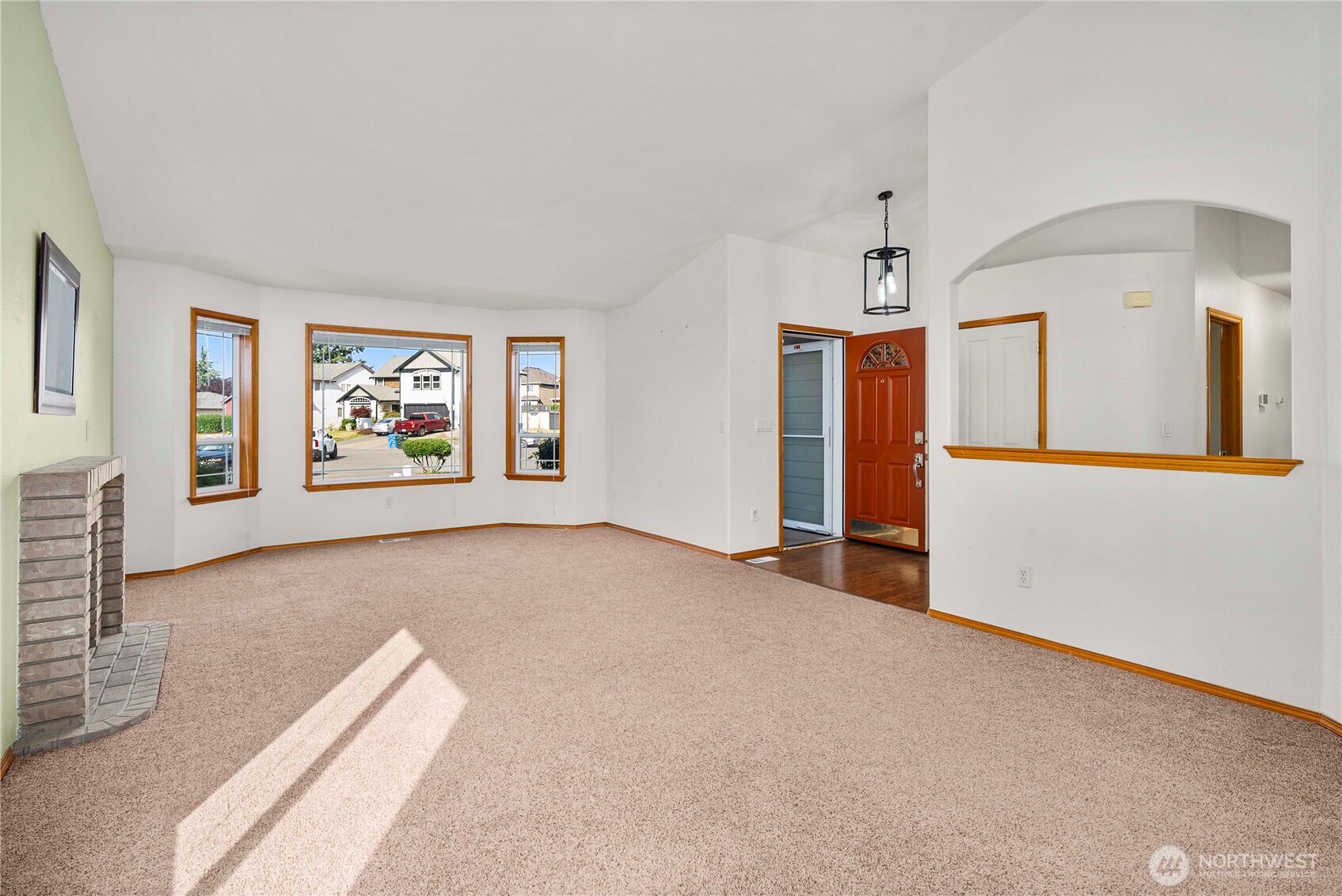 19018 104th Avenue E