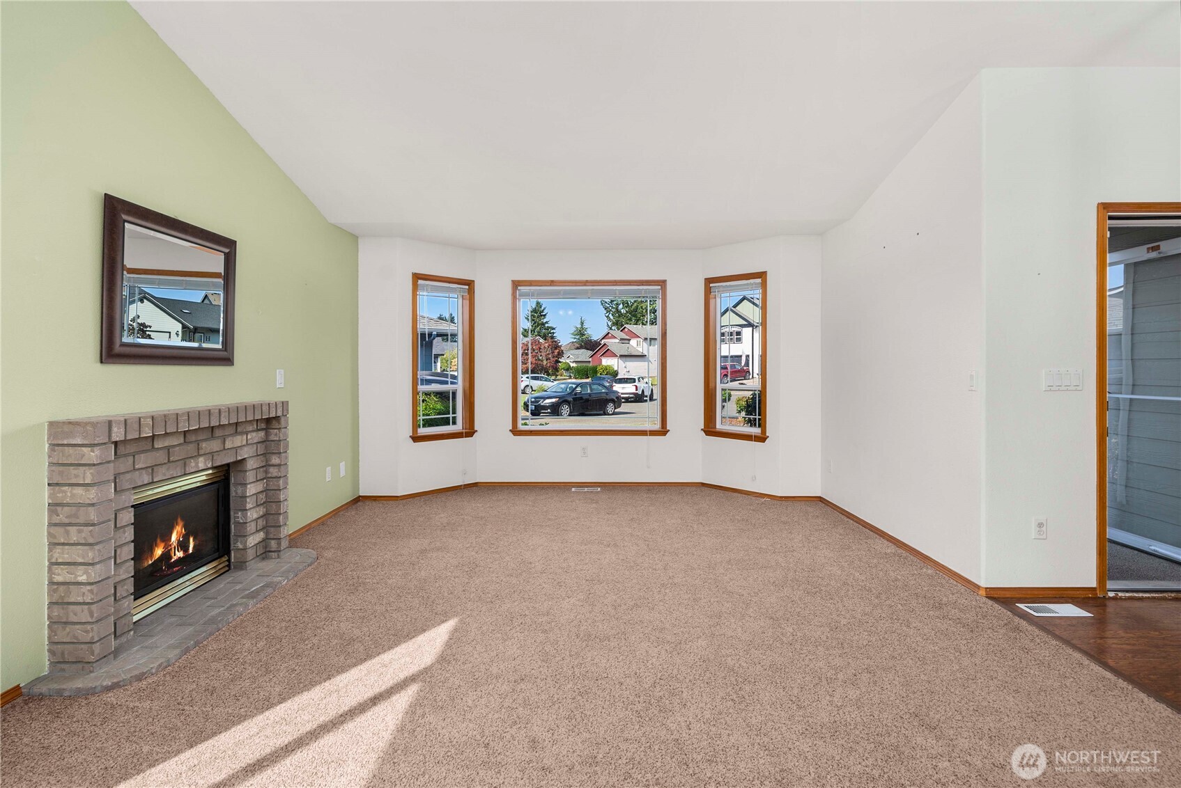 19018 104th Avenue E