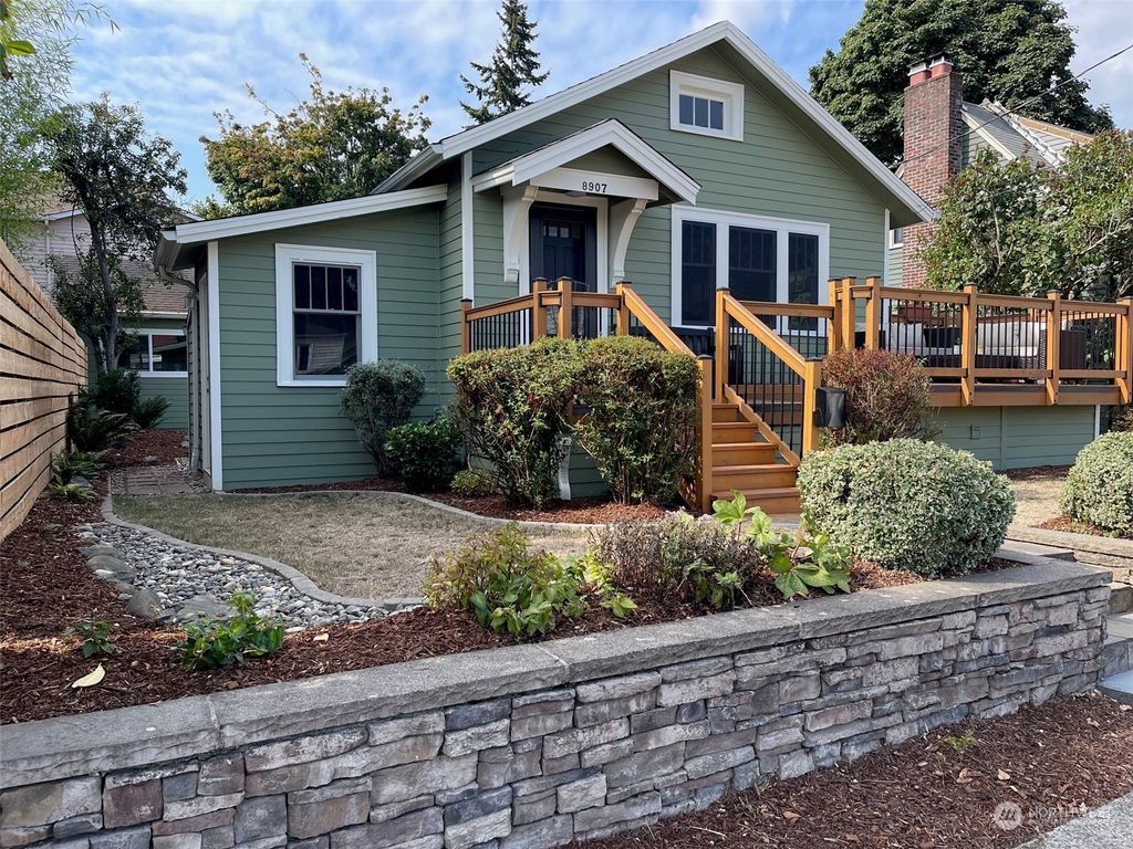 Photo of 8907 5th Avenue NE, Seattle, WA 98115 (MLS # 2155499)