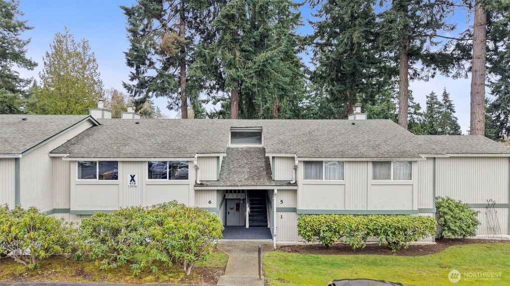 Photo of 418 S 325th Place #X6, Federal Way, WA 98003 (MLS # 2482674)