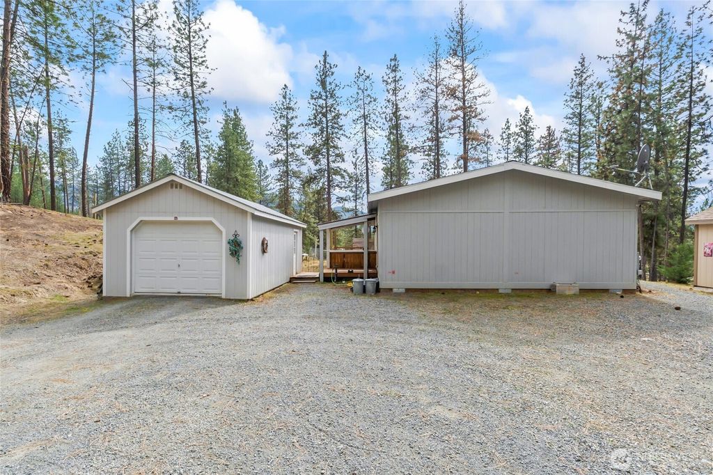 Photo of 1477 D College Lane, Kettle Falls, WA 99141 (MLS # 2495963)
