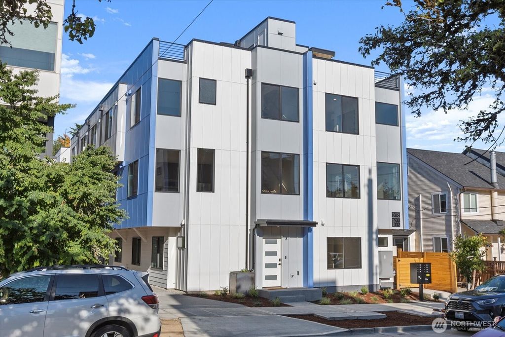 Photo of 918 28th Avenue S #C, Seattle, WA 98144 (MLS # 2428201)