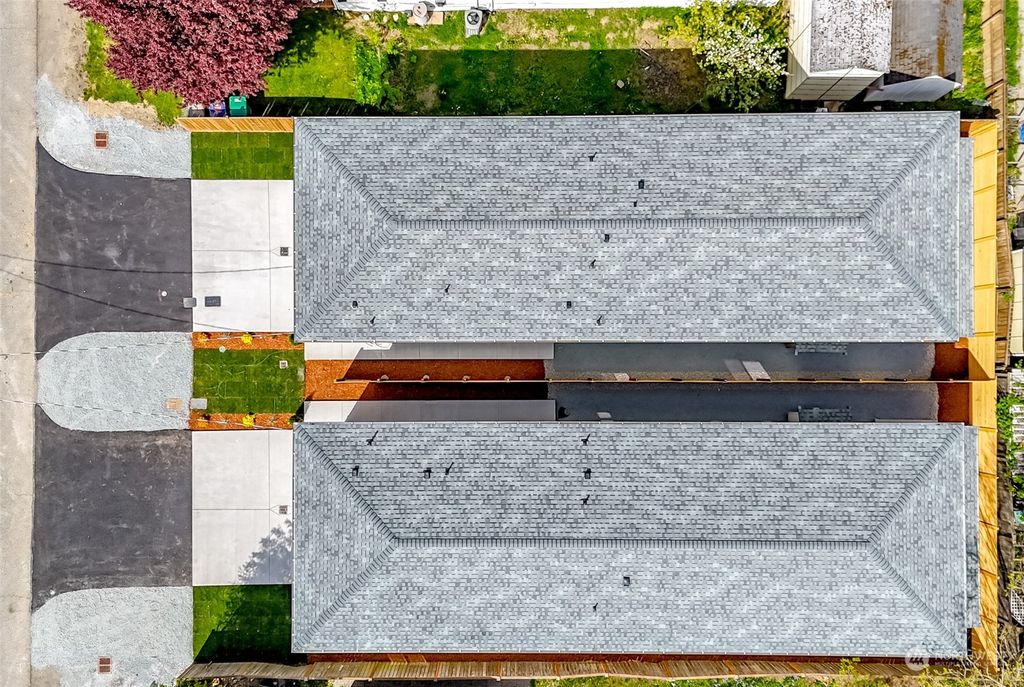 Photo of 10452 3rd Avenue SW, Seattle, WA 98146 (MLS # 2298918)