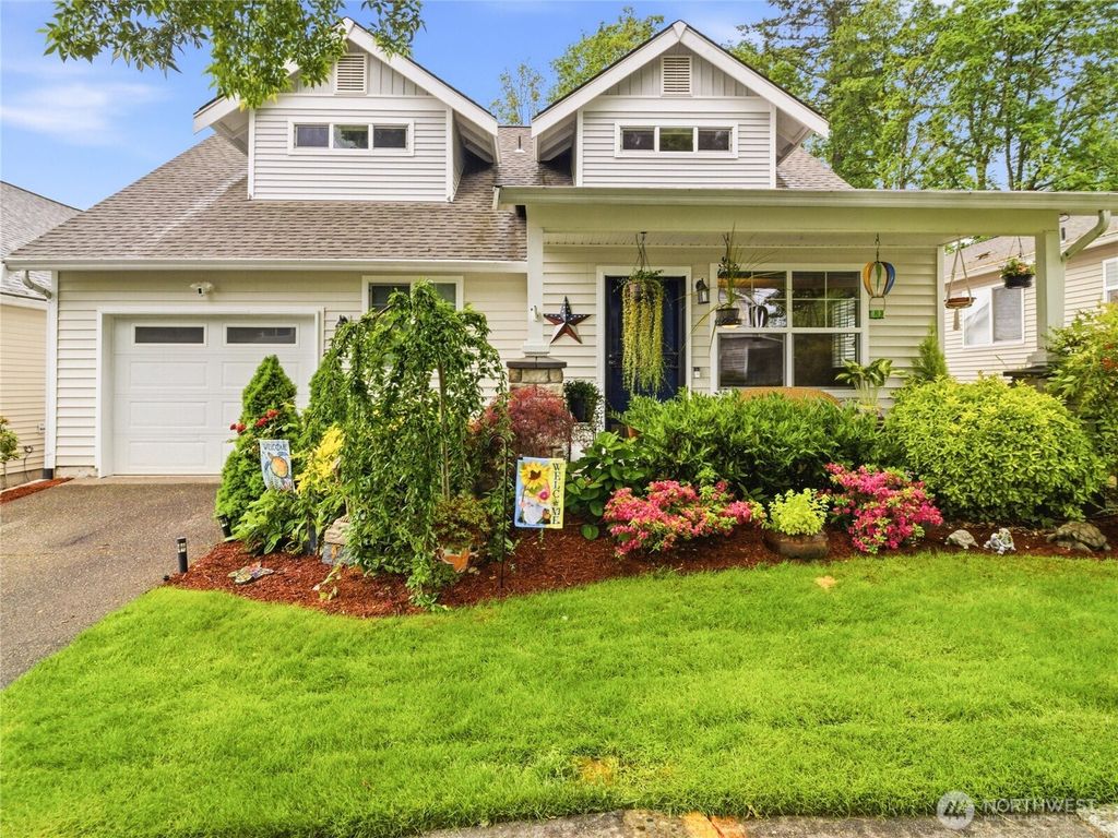 Photo of 3709 4th Avenue NW, Olympia, WA 98502 (MLS # 2529026)