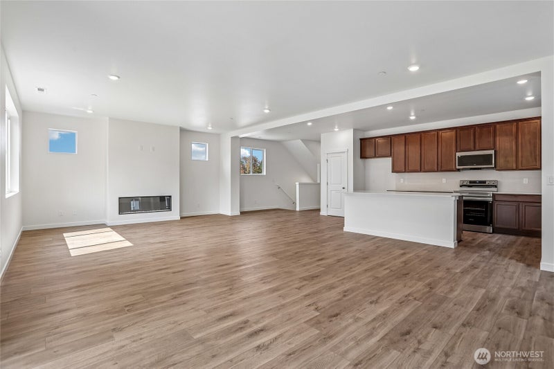 2422 128th Place SE 02