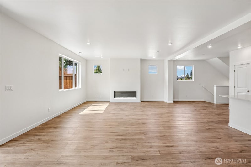 2422 128th Place SE 02
