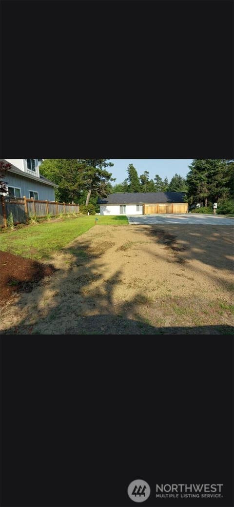 Photo of 30506 N Place PL, Ocean Park, WA 98640 (MLS # 2557421)