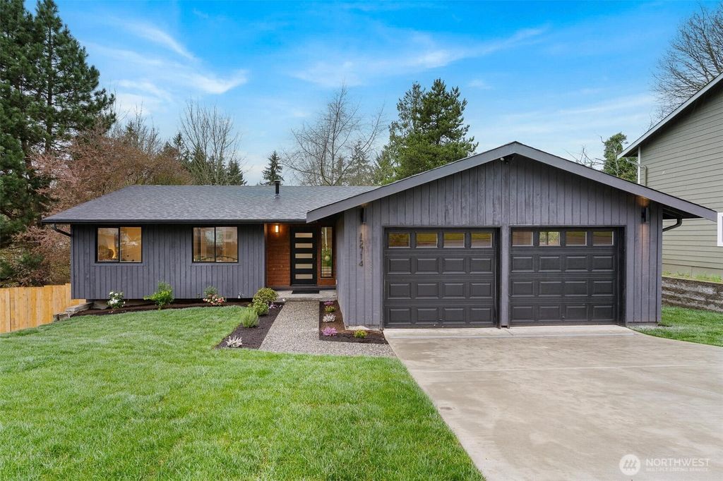 Photo of 12714 NE 135th Street, Kirkland, WA 98034 (MLS # 2351833)