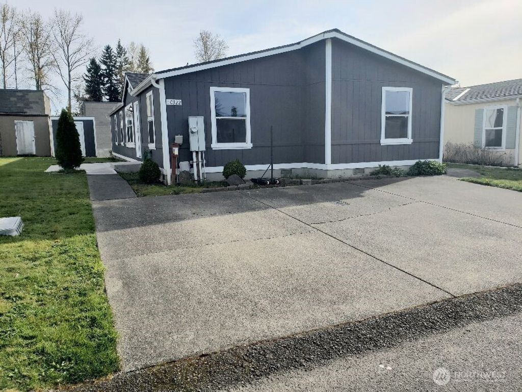 Photo of 10322 137th Street Ct E #55, Puyallup, WA 98374 (MLS # 2503291)