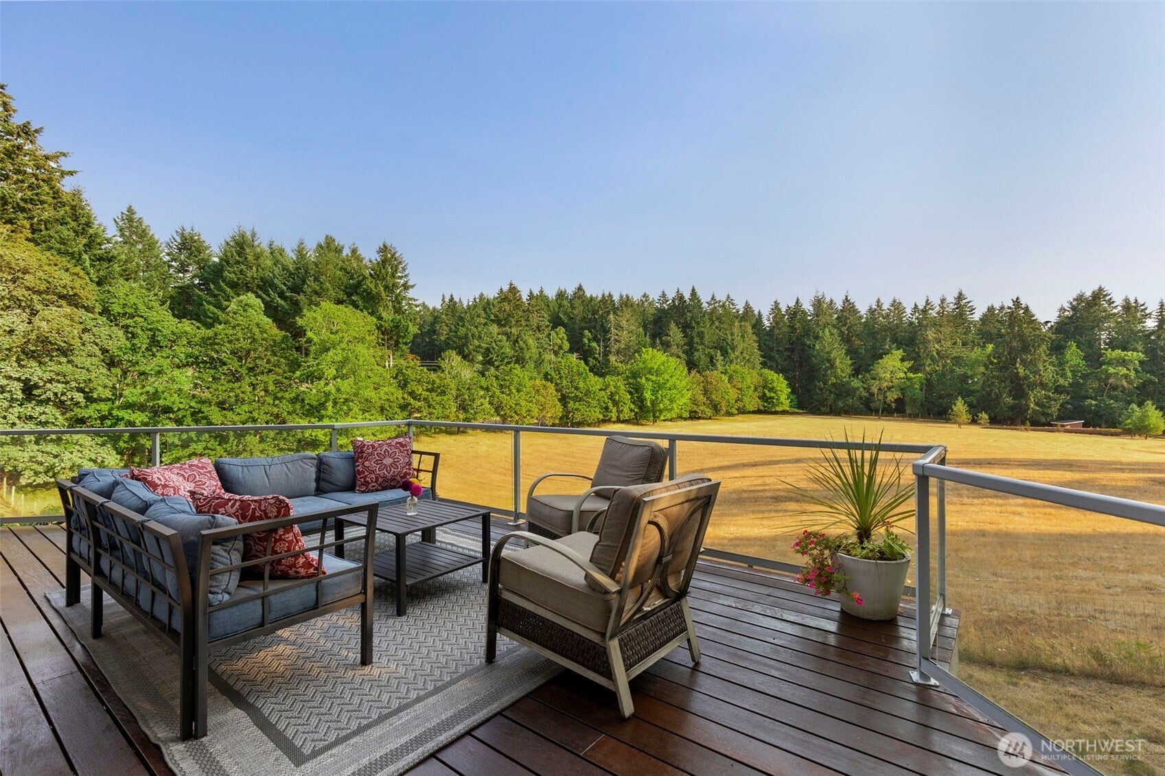 888 Leschi Way
