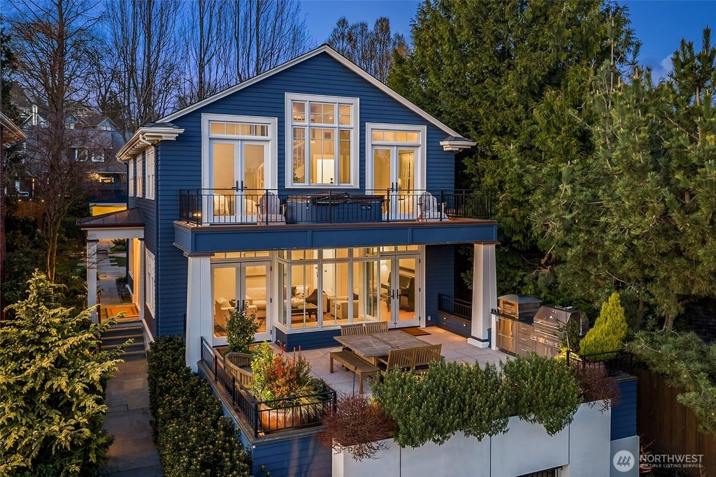 Photo of 364 Highland Drive, Seattle, WA 98109 (MLS # 2497478)