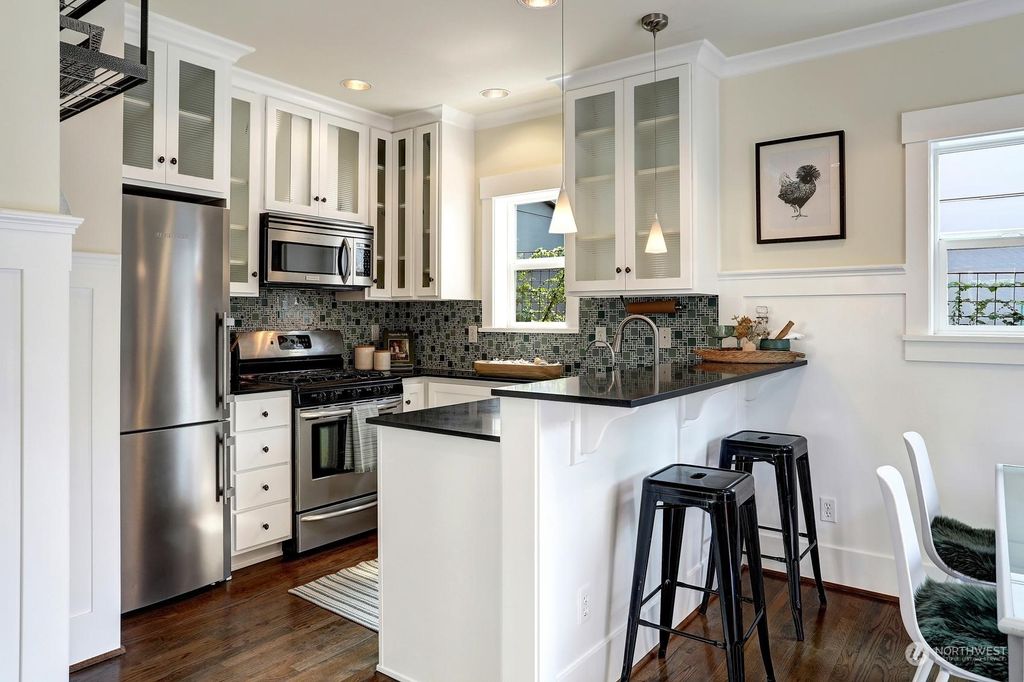 Photo of 2521 30th Avenue S #B, Seattle, WA 98144 (MLS # 2153783)