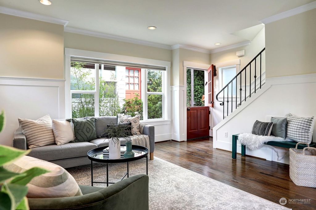 Photo of 2521 30th Avenue S #B, Seattle, WA 98144 (MLS # 2153783)