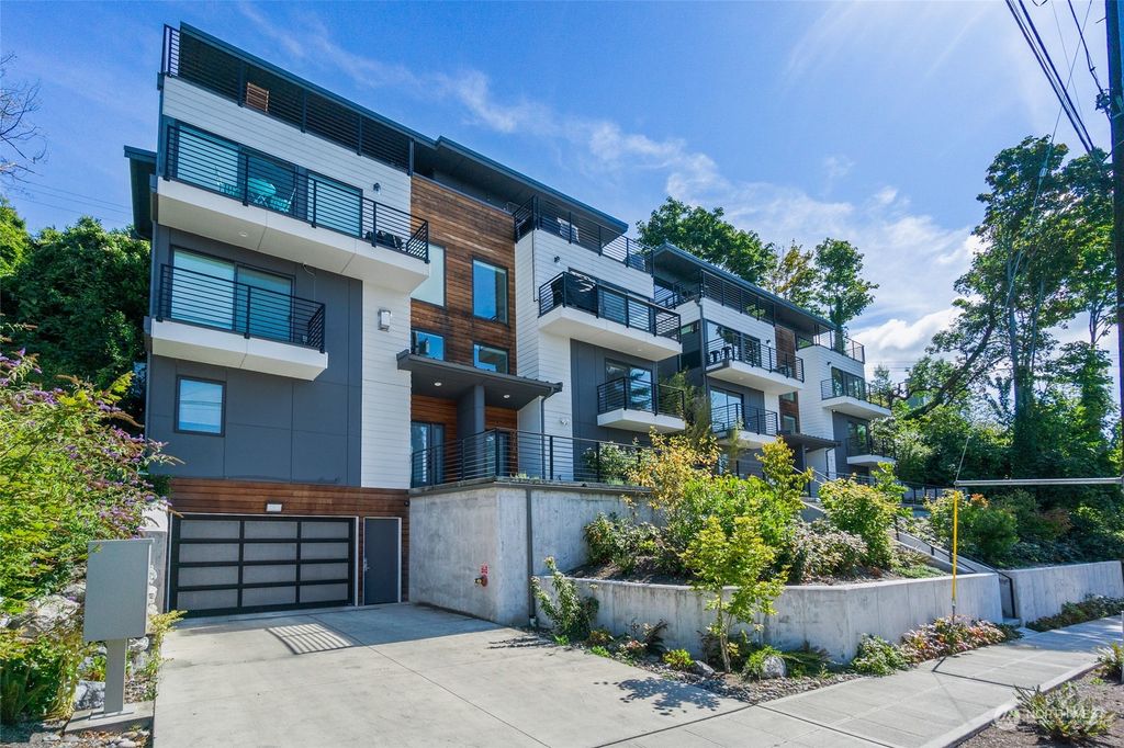 Photo of 2200 12th Avenue W, Seattle, WA 98119 (MLS # 2162027)