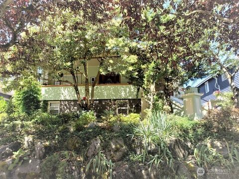 Photo of 5833 Woodlawn Avenue N #Rear, Seattle, WA 98103 (MLS # 2433666)