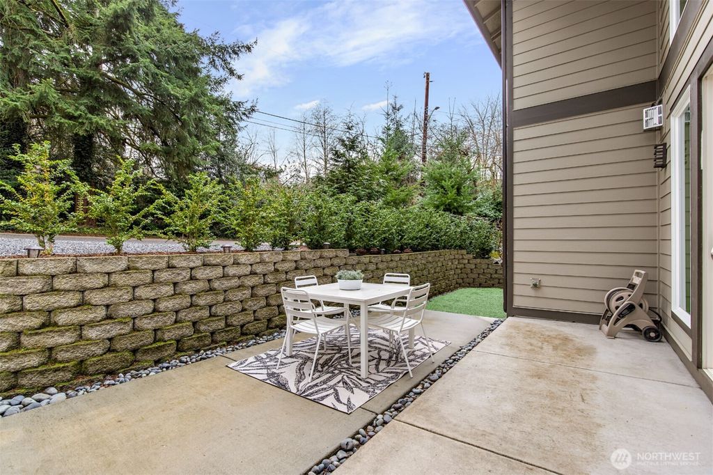 Photo of 13518 3rd Avenue NE, Seattle, WA 98125 (MLS # 2339714)