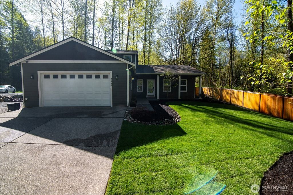 Photo of 19314 Bergan Road NE, Granite Falls, WA 98252 (MLS # 2511015)