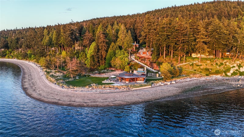 450 Eagle Bay Road