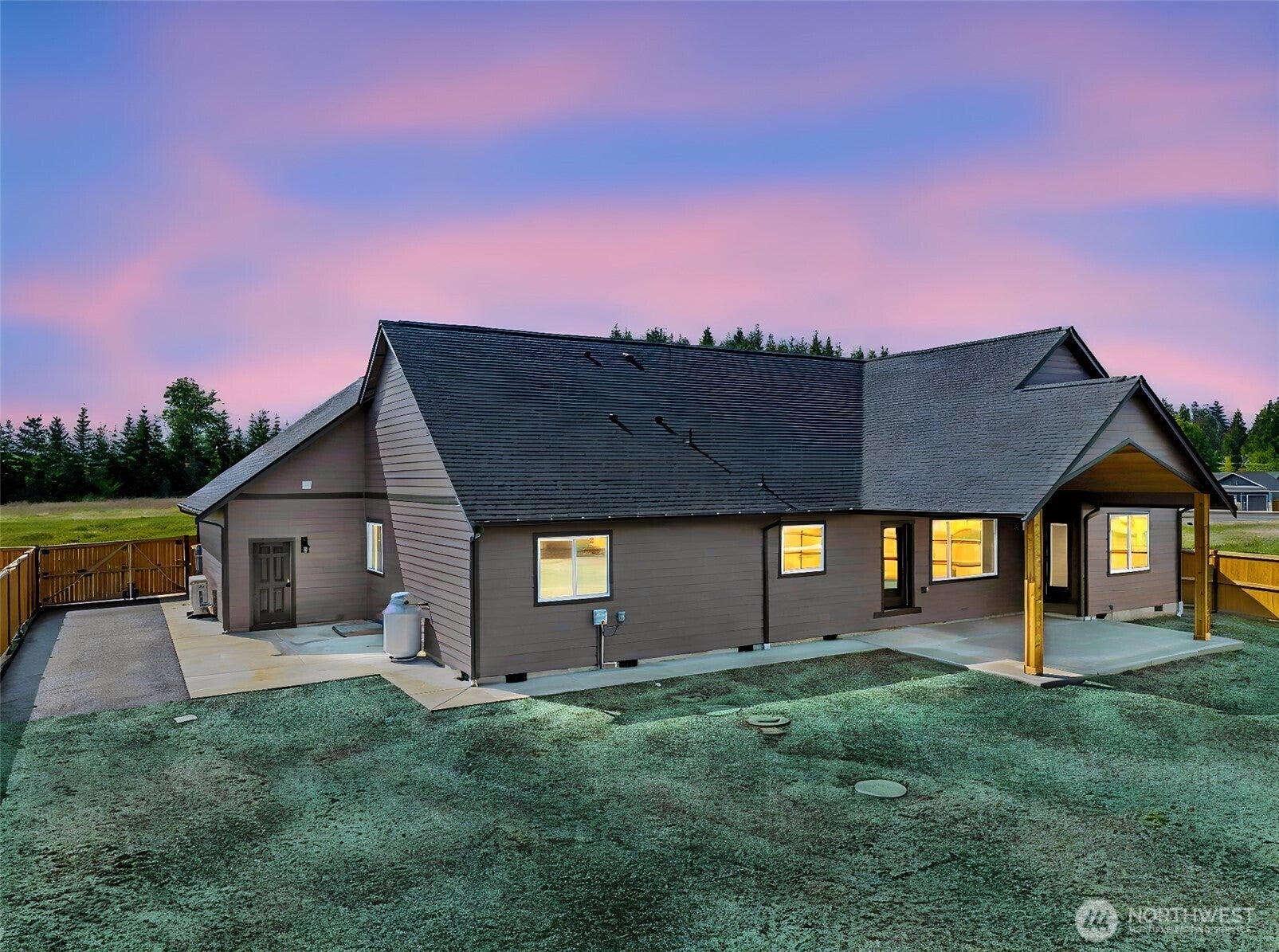 11347 Elks Landing Court SE