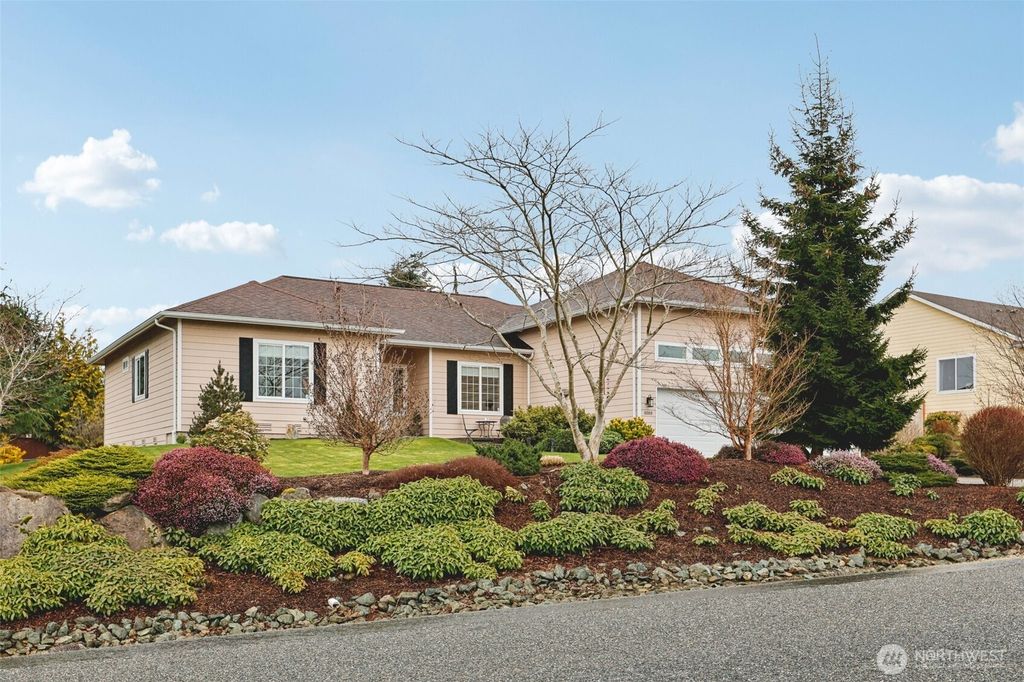 Photo of 16989 Sockeye Drive, Mount Vernon, WA 98274 (MLS # 2497442)
