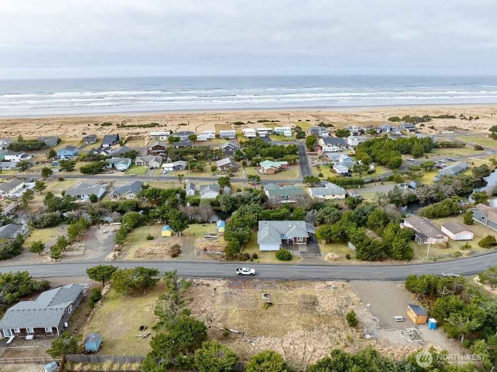 Photo of 31202 I Street E, Ocean Park, WA 98640 (MLS # 2497851)