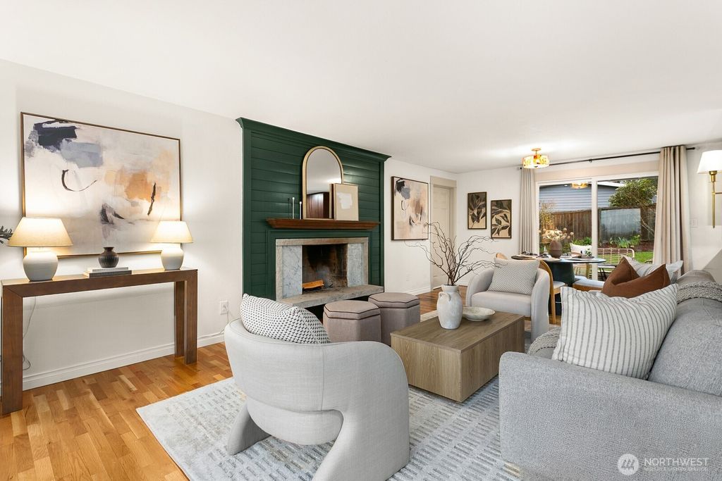 Photo of 20008 101st Place NE, Bothell, WA 98011 (MLS # 2491826)