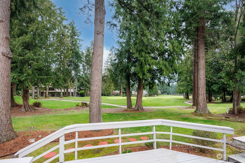 Photo of 1923 Mill Fern Drive SE #5-3, Mill Creek, WA 98012 (MLS # 2207014)