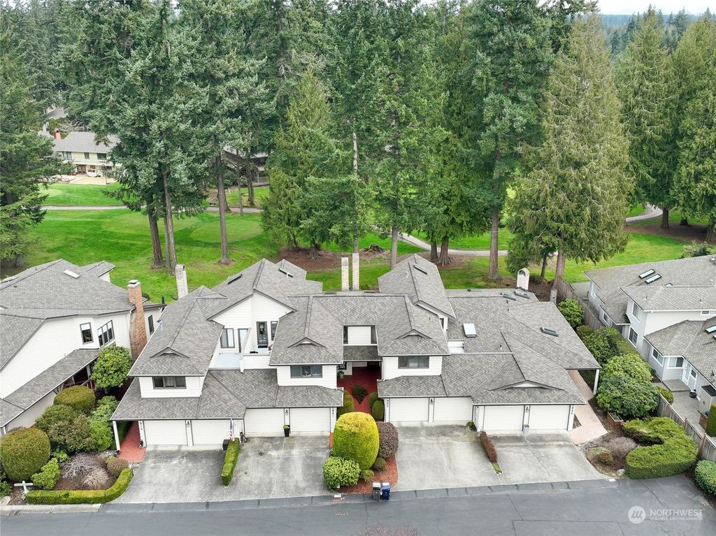 Photo of 1923 Mill Fern Drive SE #5-3, Mill Creek, WA 98012 (MLS # 2207014)