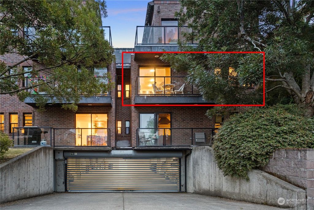 Photo of 2019 Franklin Avenue E #202, Seattle, WA 98102 (MLS # 2328558)