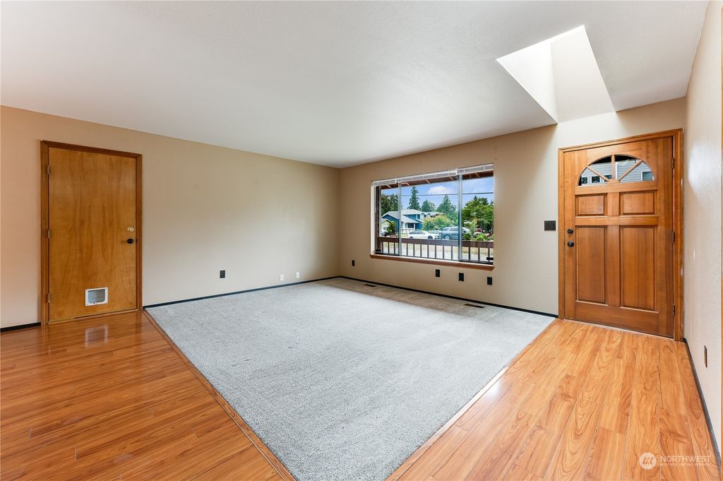 Photo of 21805 SE 269th Street, Maple Valley, WA 98038 (MLS # 2137550)