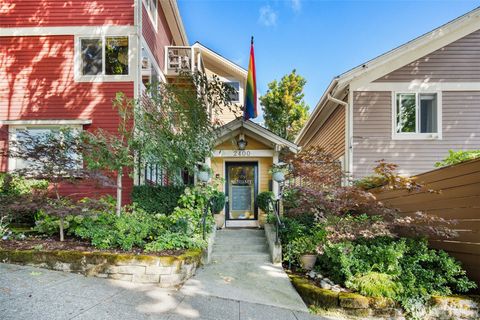 Photo of 2400 E Howell Street #G, Seattle, WA 98122 (MLS # 2437221)