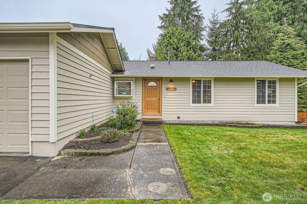 Photo of 12213 SE 199th Street, Kent, WA 98031 (MLS # 2349983)