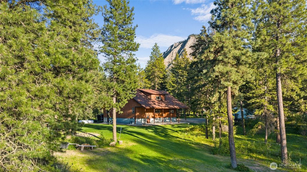 Photo of 327 Graham Road, Cle Elum, WA 98922 (MLS # 2519908)