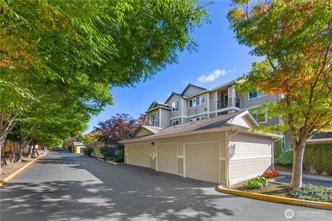 Photo of 107 164th Street SE #2-301, Bothell, WA 98012 (MLS # 2435289)