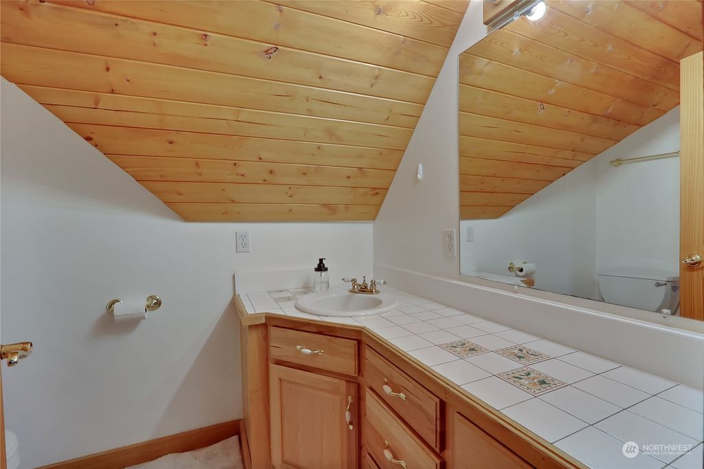 listing image 9368892471905653242