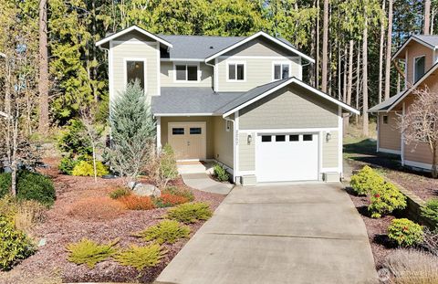 Photo of 2257 W Rosecrans Ct, Port Townsend, WA 98368 (MLS # 2493373)